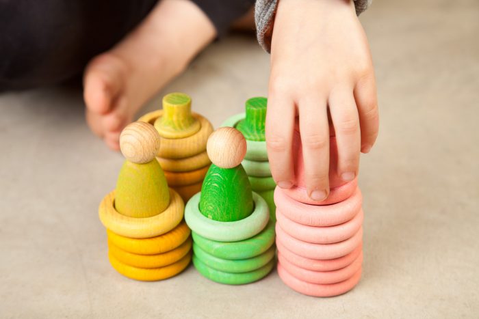 Grapat Houten Nins Poppetjes met Potjes en Schijven - Lente - Afbeelding 3