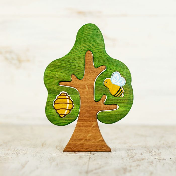 Wooden Caterpillar Bomen - Boom met Bij en Bijenkorf