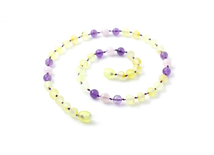 Barnsteen Kinderketting 36 cm - ongepolijst lemon amber, amethist, rozenkwarts - Afbeelding 2