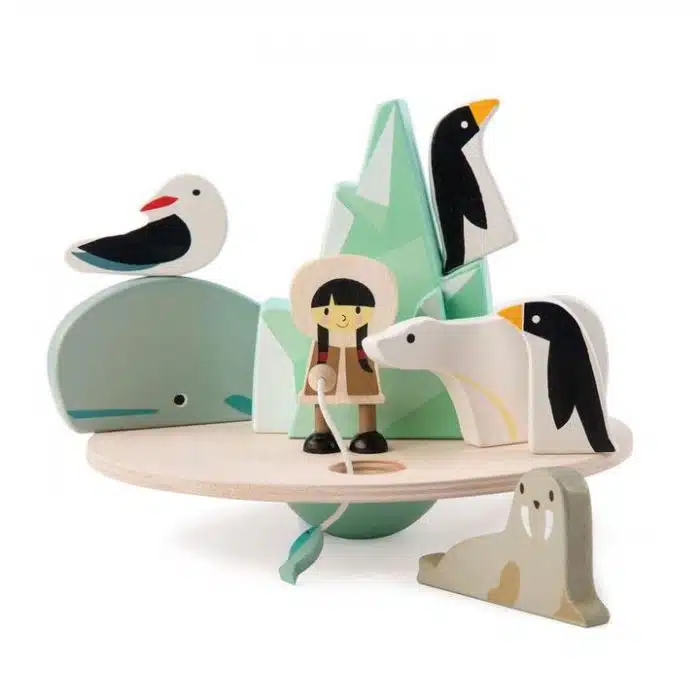 balancing polar circle toy