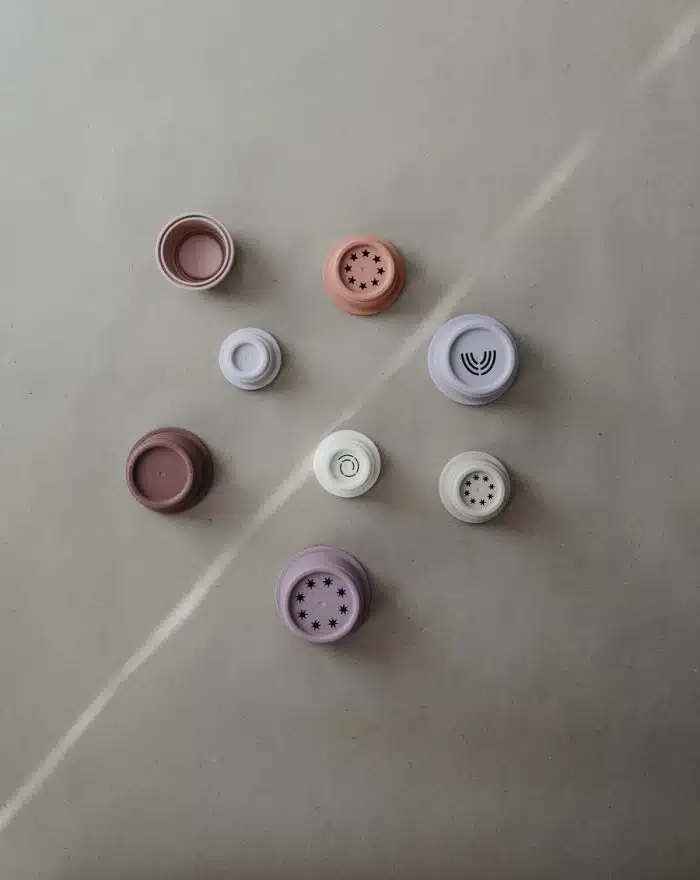 Stackingcups Mushie petal