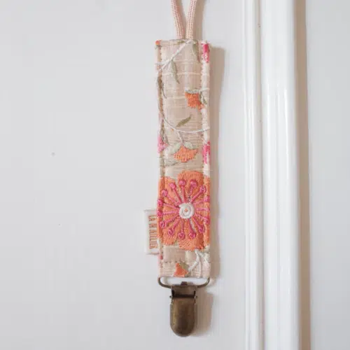 La N'atelier Pacifier Clip - Suze