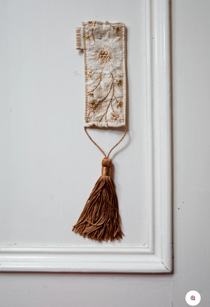 La N'atelier Bookmark - Moonflower White