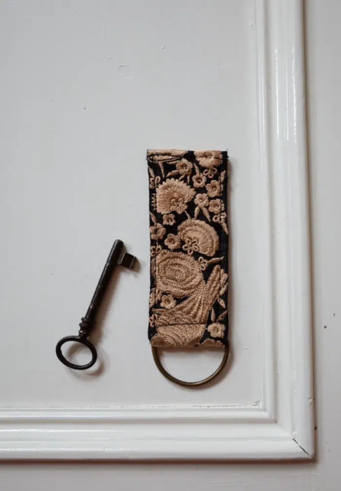 La N'atelier Keychain - Hummingbird