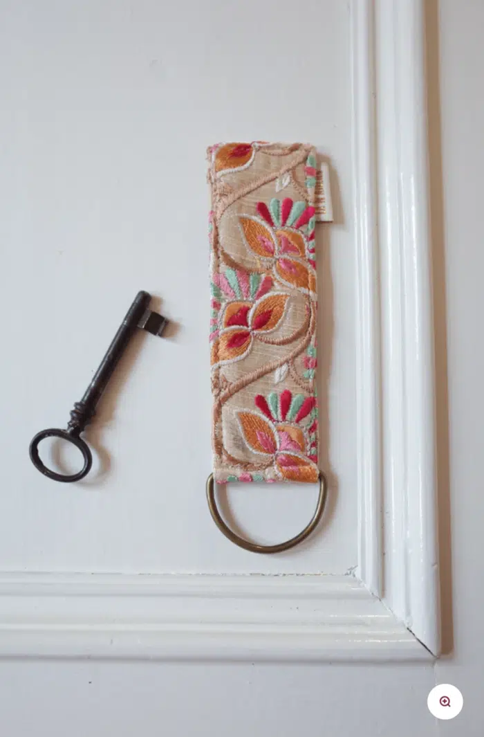 La N'atelier Keychain - Dandelion Peach