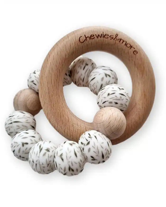 Chewies Basic Rattle Mini Mon Fleur Twig